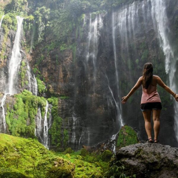 Foto Dea Transwisata Malang (5) Foto Dea Transwisata Malang (5)